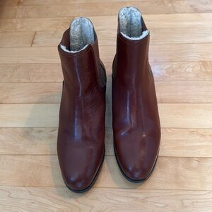 CM brown leather faux shearling lined ankle booties size 6.5.  Made in Italy